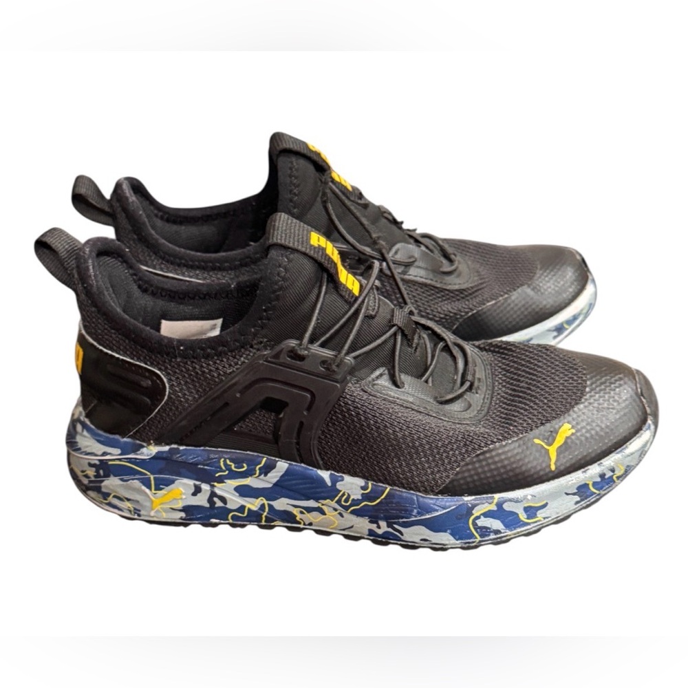Puma pacer Black Sneakers with Blue Camo Sole UK 2/ US 3